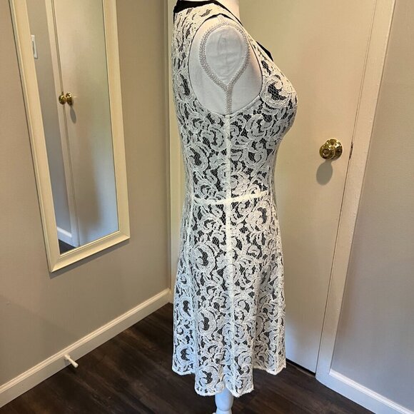 Victoria's Secret Cream Lace Midi Dress with Black Bow, Size 6 - Picture 6 of 16